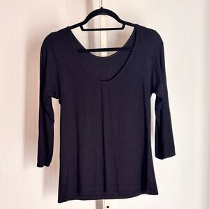 Numi 3/4 Sleeve Undershirt Breathable Fitted Sweatproof, Reversible Black, Sz XL